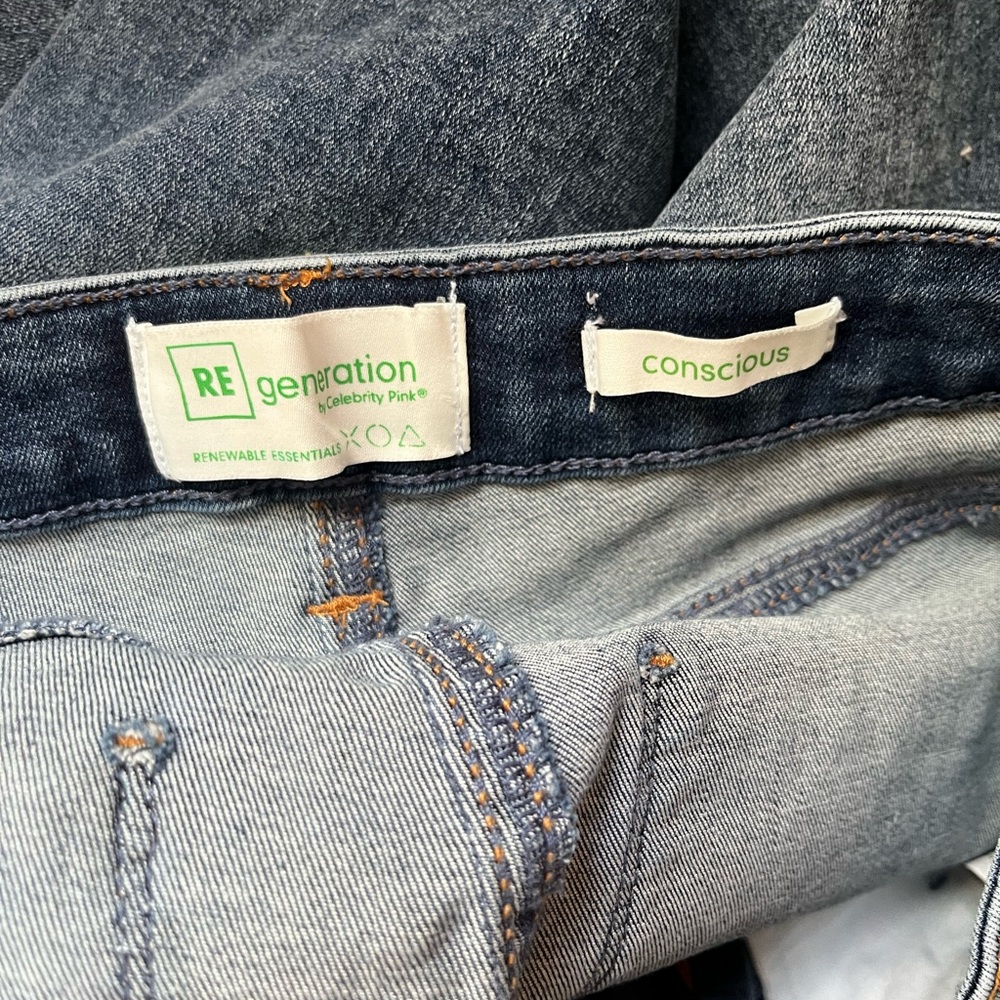 RE GENERATION- CONSCIOUS Medium wash skinny jeans size 5/27 - Picture 5 of 5